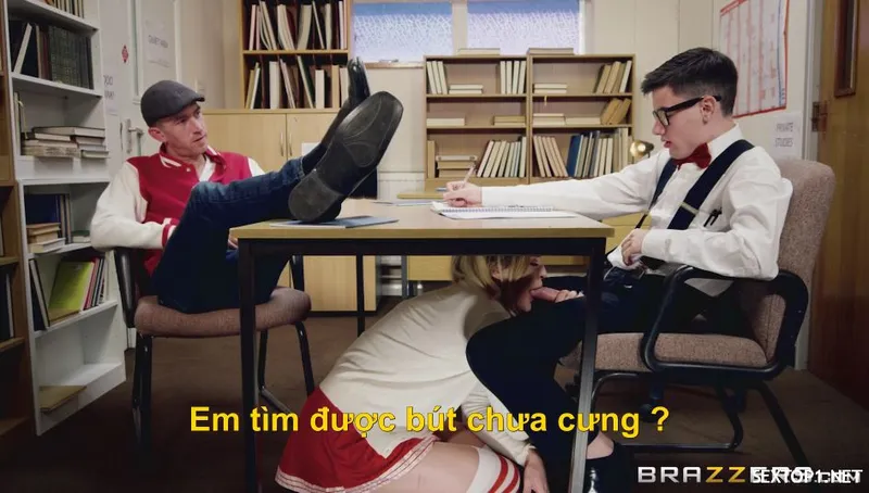 Phang bồ tên đầu em gái ở trường vietsub